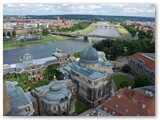 Dresden, Blick in von der Frauenkirche flussabwärts
