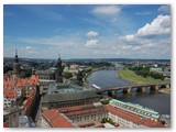 Dresden, Blick in von der Frauenkirche flussaufwärts